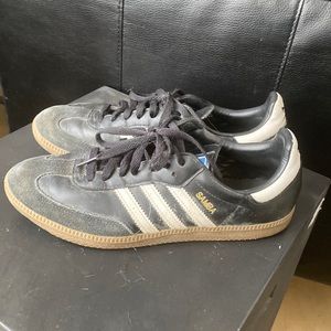 Adidas Samba sneakers size 8.5 mens